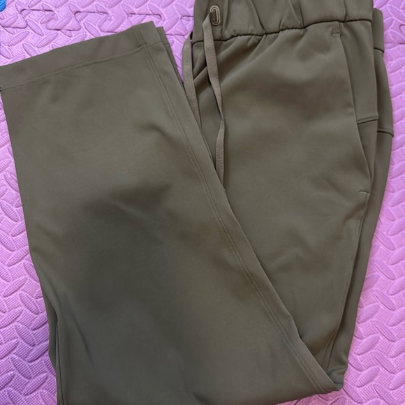 Lululemon Keep Moving Pant 7/8 High-Rise Grey Sage,Size 6 - Picture 4 of 5